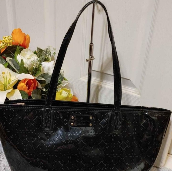 Kate Spade patent leather Tote - Picture 6 of 10